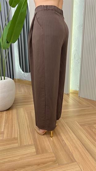 Kewin Çizgili Pile Detaylı Kahve Pantolon