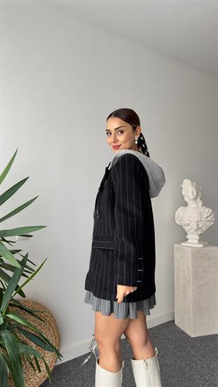 Nestas Çift Renk Sırt Yazılı Tasarım Çizgili Blazer