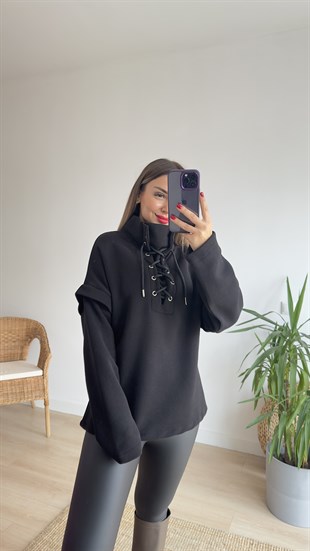 Dik Yaka İpli Siyah Sweat