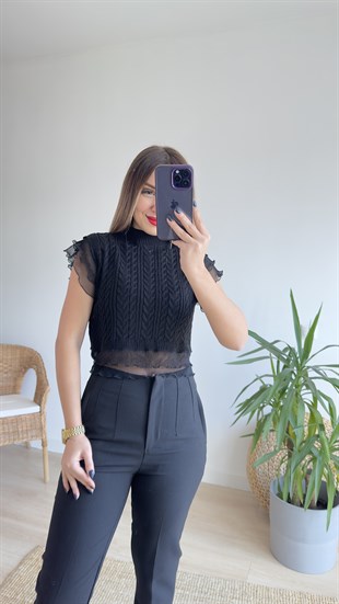 Zra Model Siyah Fırfırlı Triko