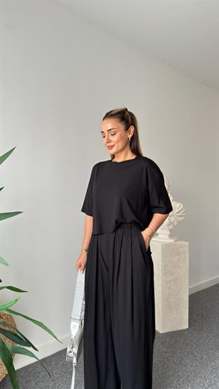 Siyah Gablit Pile Detaylı İkili Takım