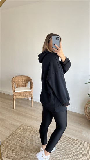 Siyah Oversize Kapüşonlu Sweat