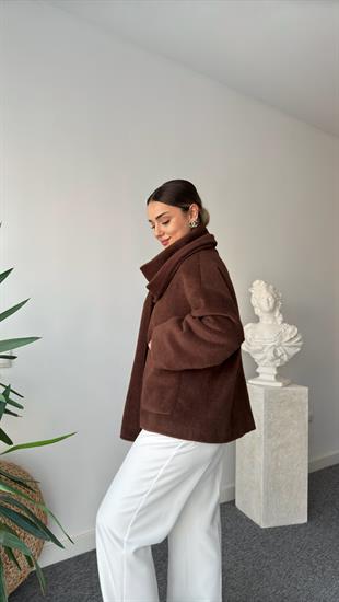 Yuthi Kaşkol Detaylı Astarlı Kahve Kaban