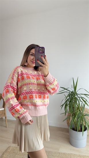 Pembe Etnik Desenli Bisiklet Yaka Kazak