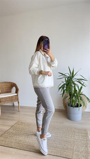 Yarım Fermuar Paraşüt Detay Beyaz Sweat