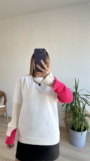 Kolları Triko Detaylı Beyaz Sweatshirt