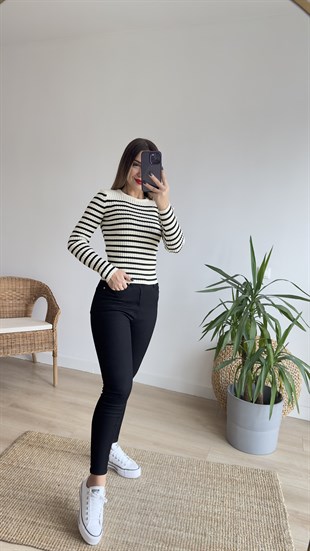 Kolu Düğmeli Çizgili Triko Ekru
