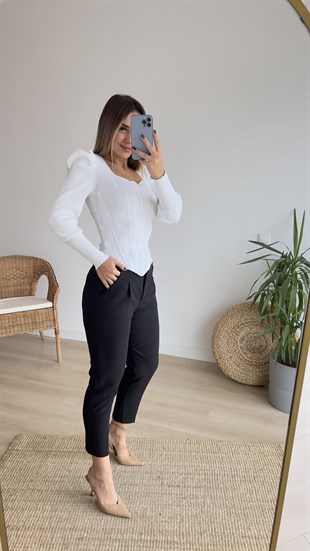 Şeritli BeyazTriko