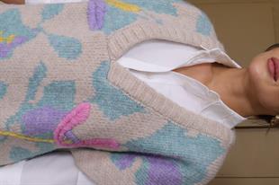 Nakışlı Karışık Desen Süveter 