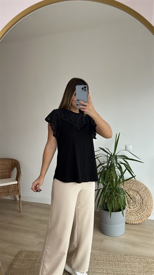 Kolları Fisto Siyah Tshirt