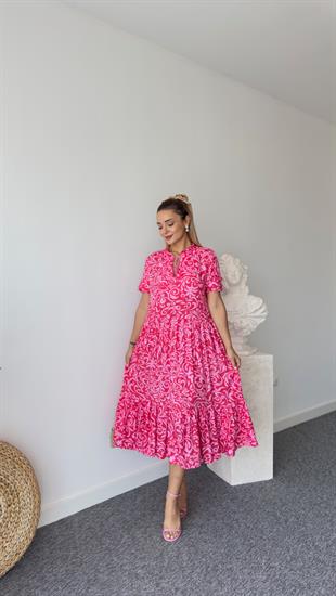Loreta Yakası Fırfırlı Pembe Elbise