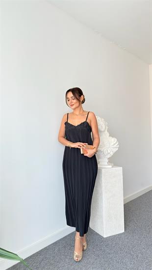Siyah Grad Piliseli Elbise 