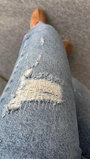 Yıkamalı Yırtık Detaylı Jean
