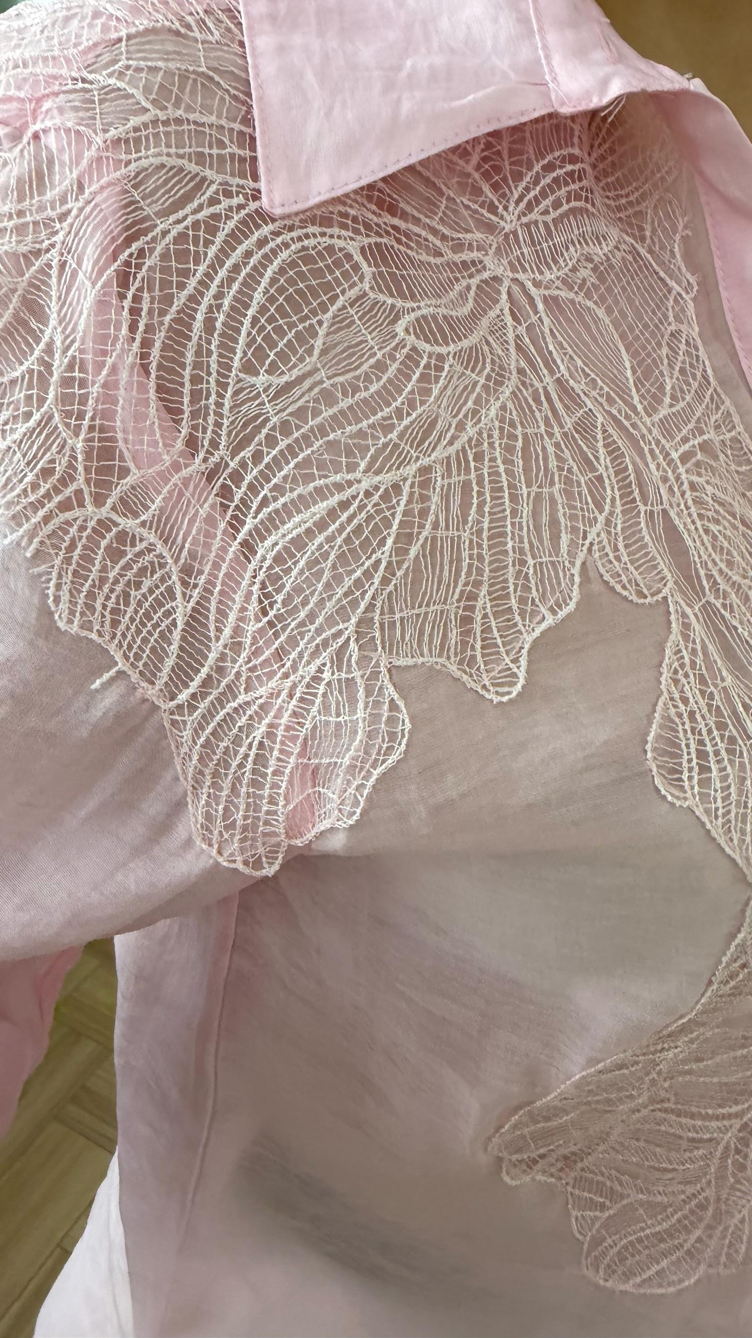 Pembe Vual Dantelli Gömlek