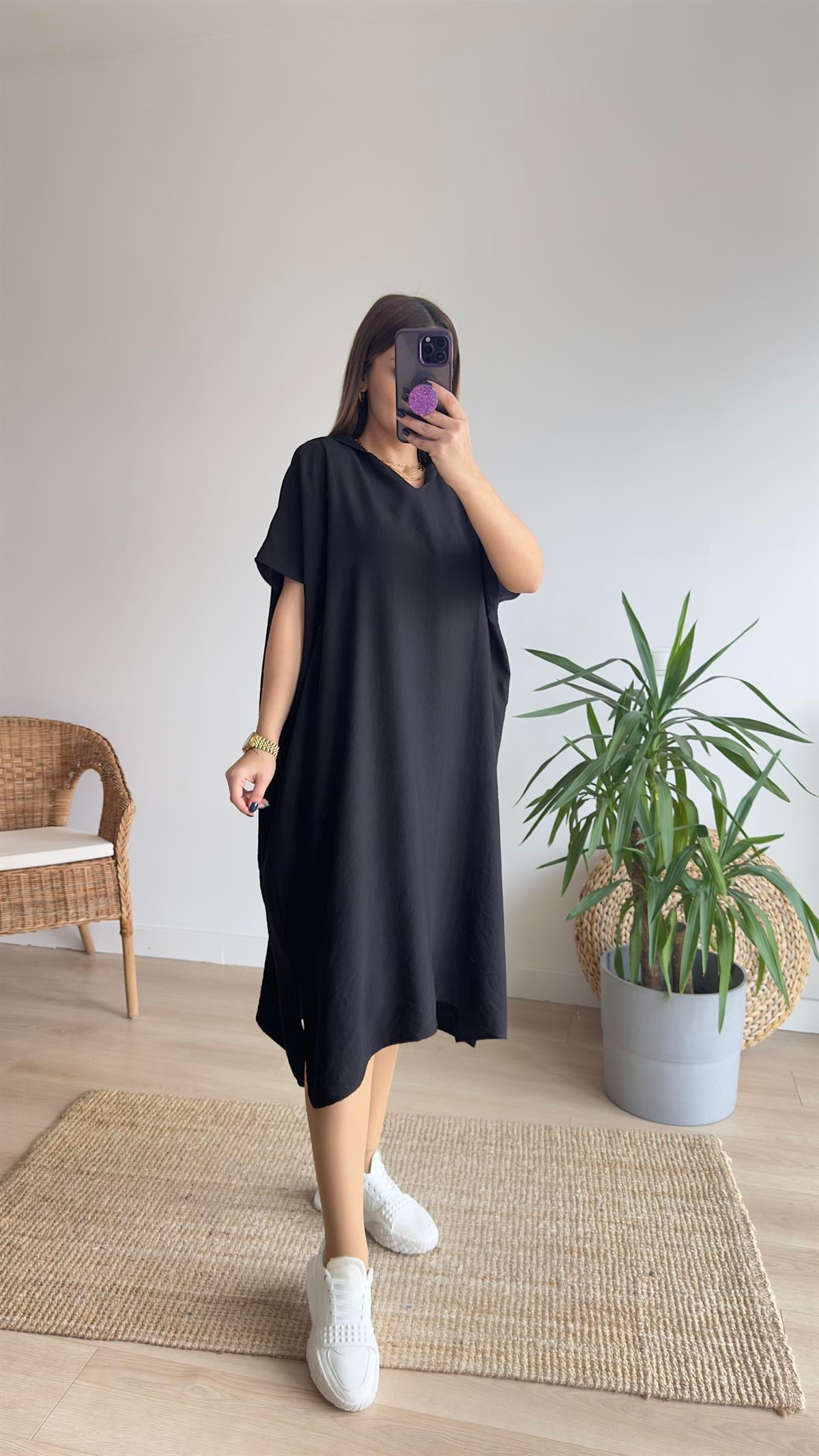 Oversize Siyah Kapüşonlu Elbise 