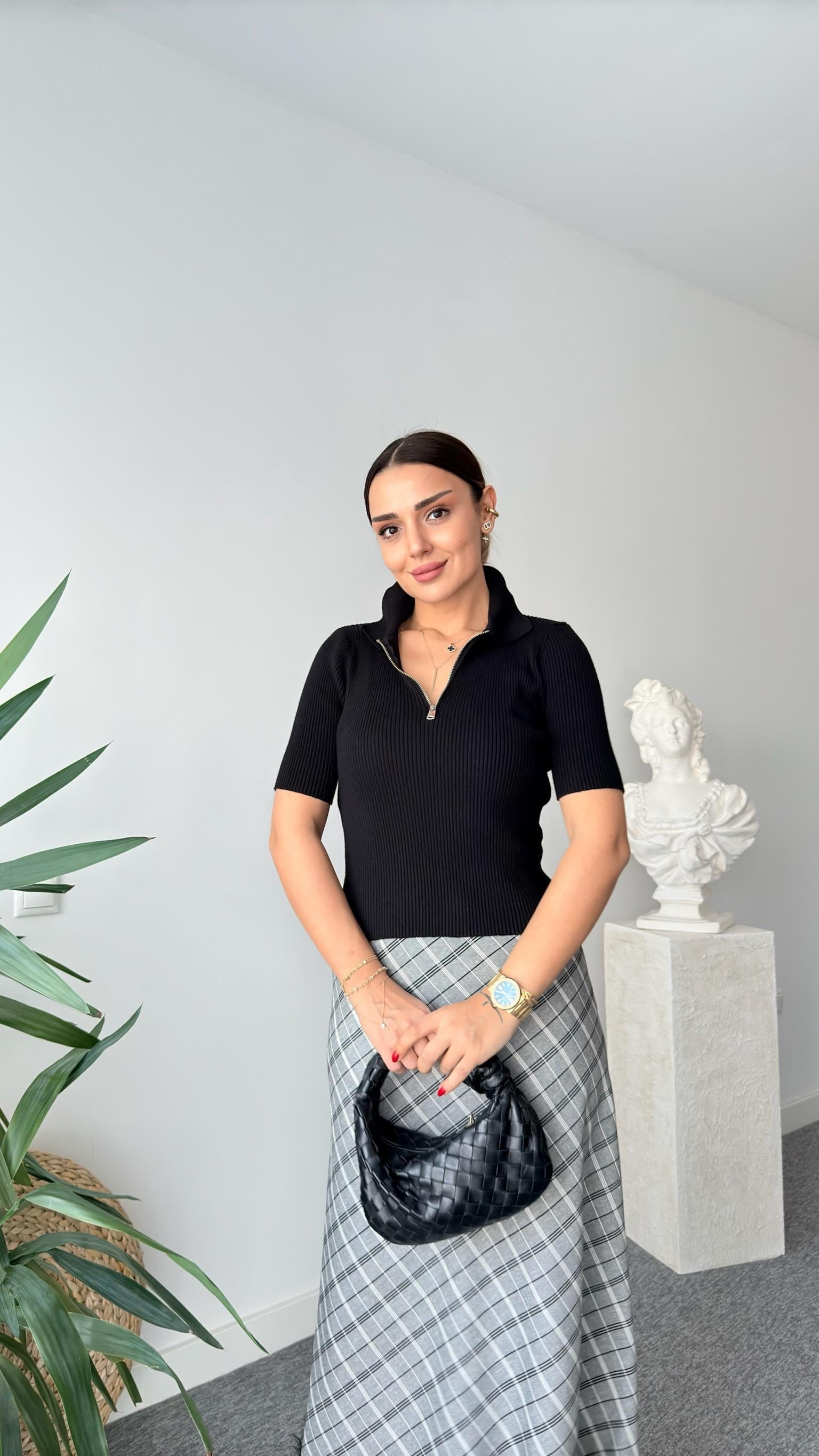Siyah Sapel Soft Doku Massi Triko
