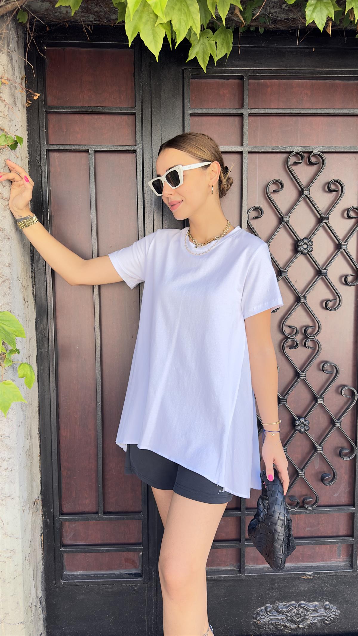 Arkası Poplin Beyaz Tshirt