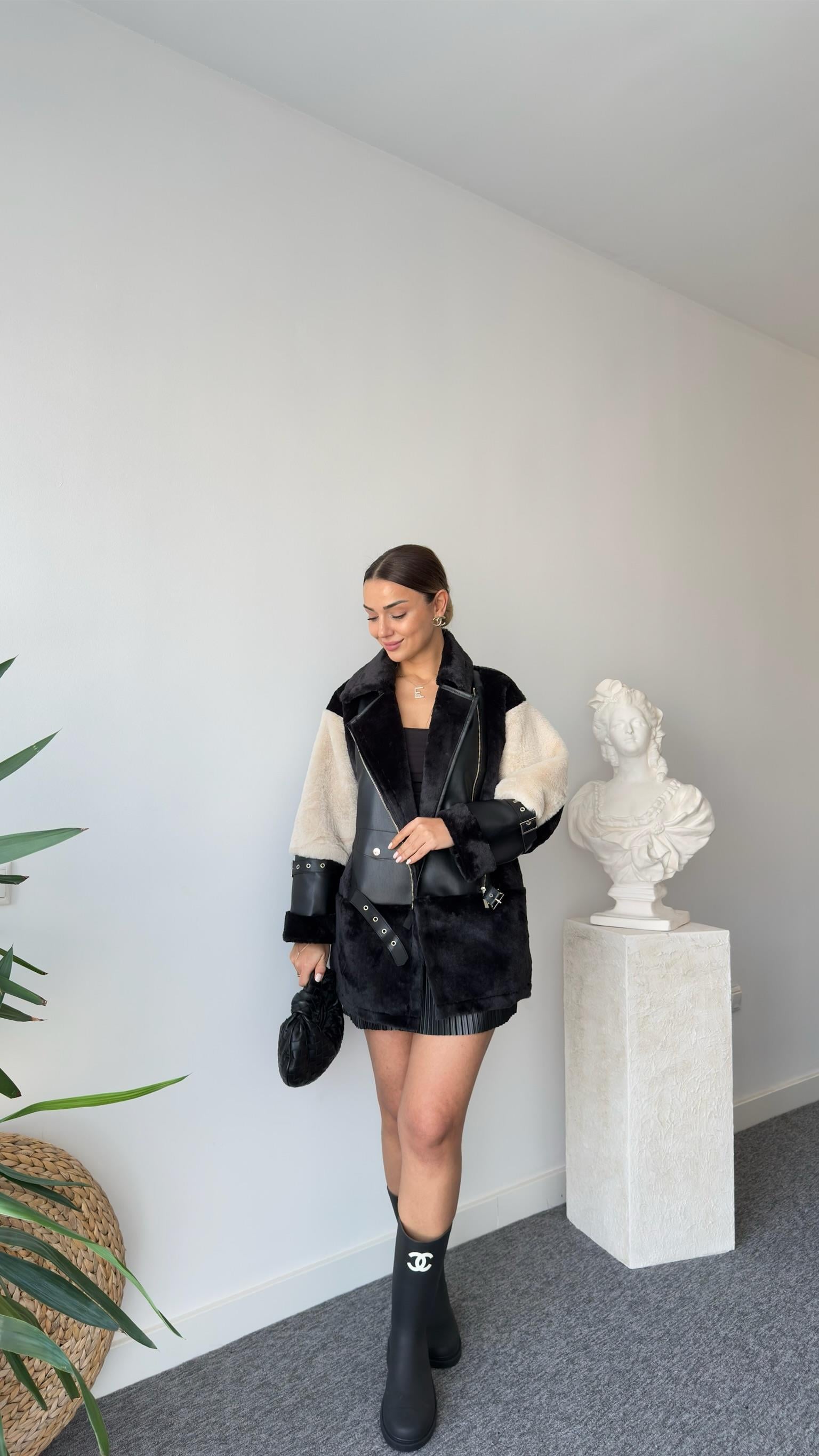 Cherva Tws Model Deri Detaylı Tasarım Peluş Mont