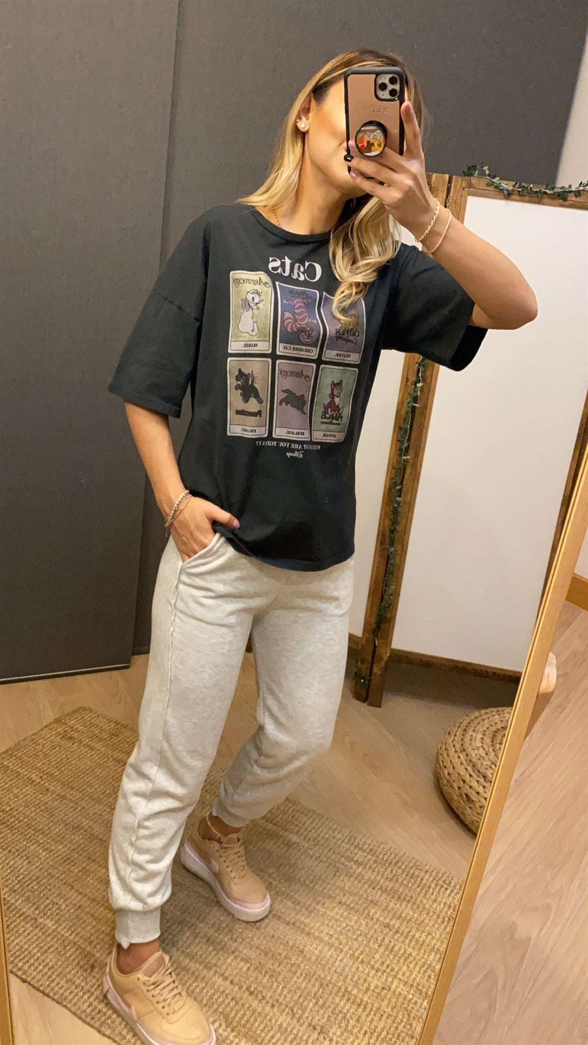 Kedi Baskılı Yıkamalı Tshirt