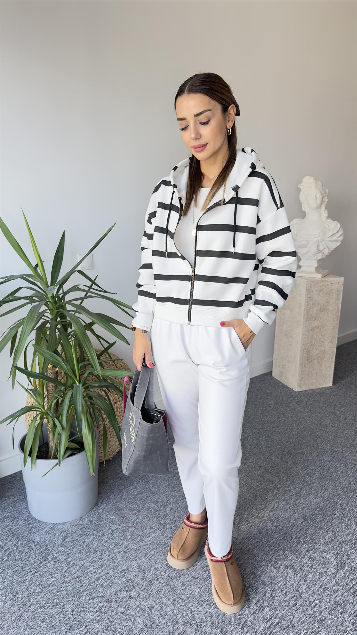 Siyah Şeritli Şardonlu Sweat