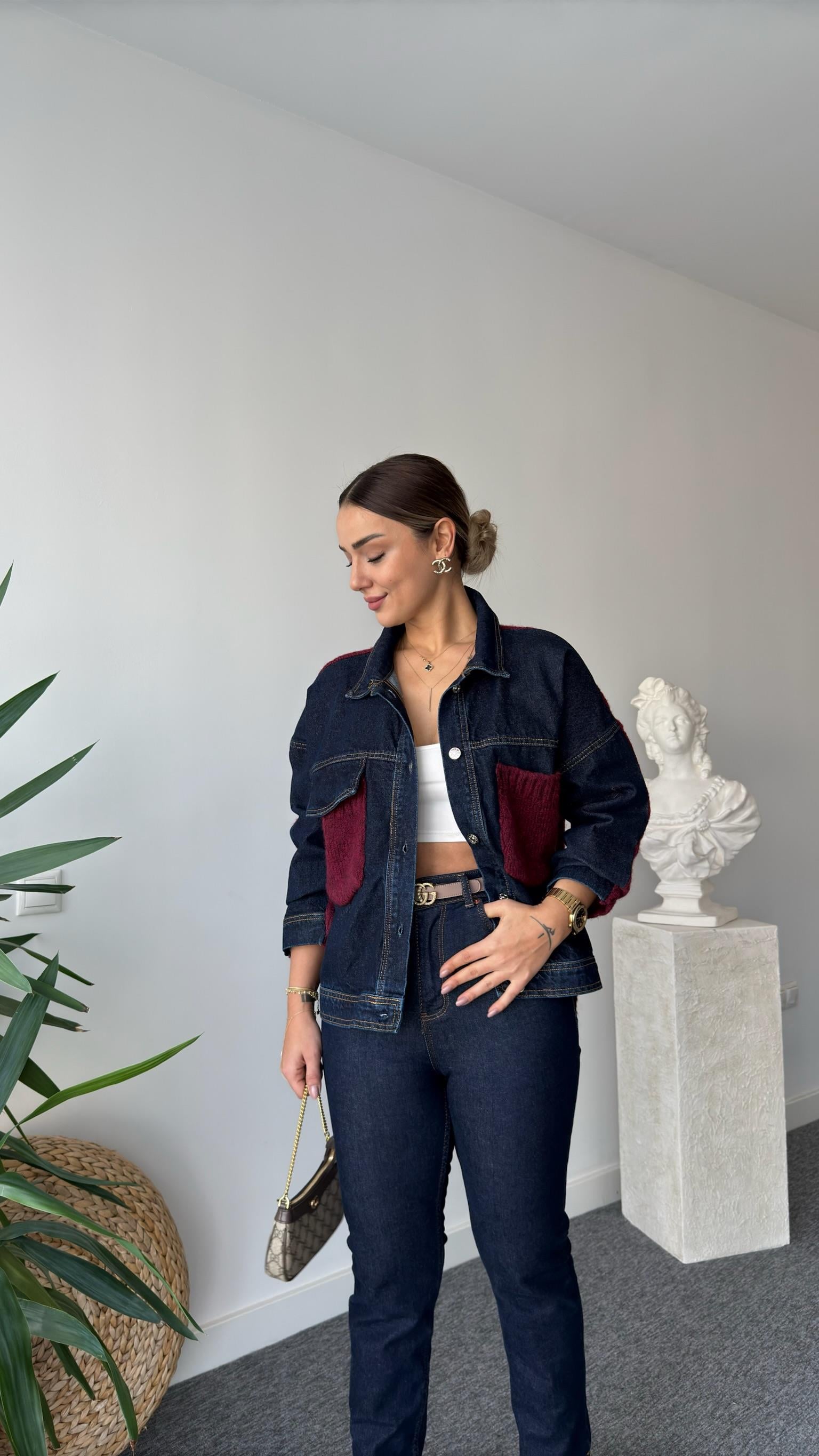 Sofya Sırt Ve Cepler Bordo Triko Detaylı Jean Ceket