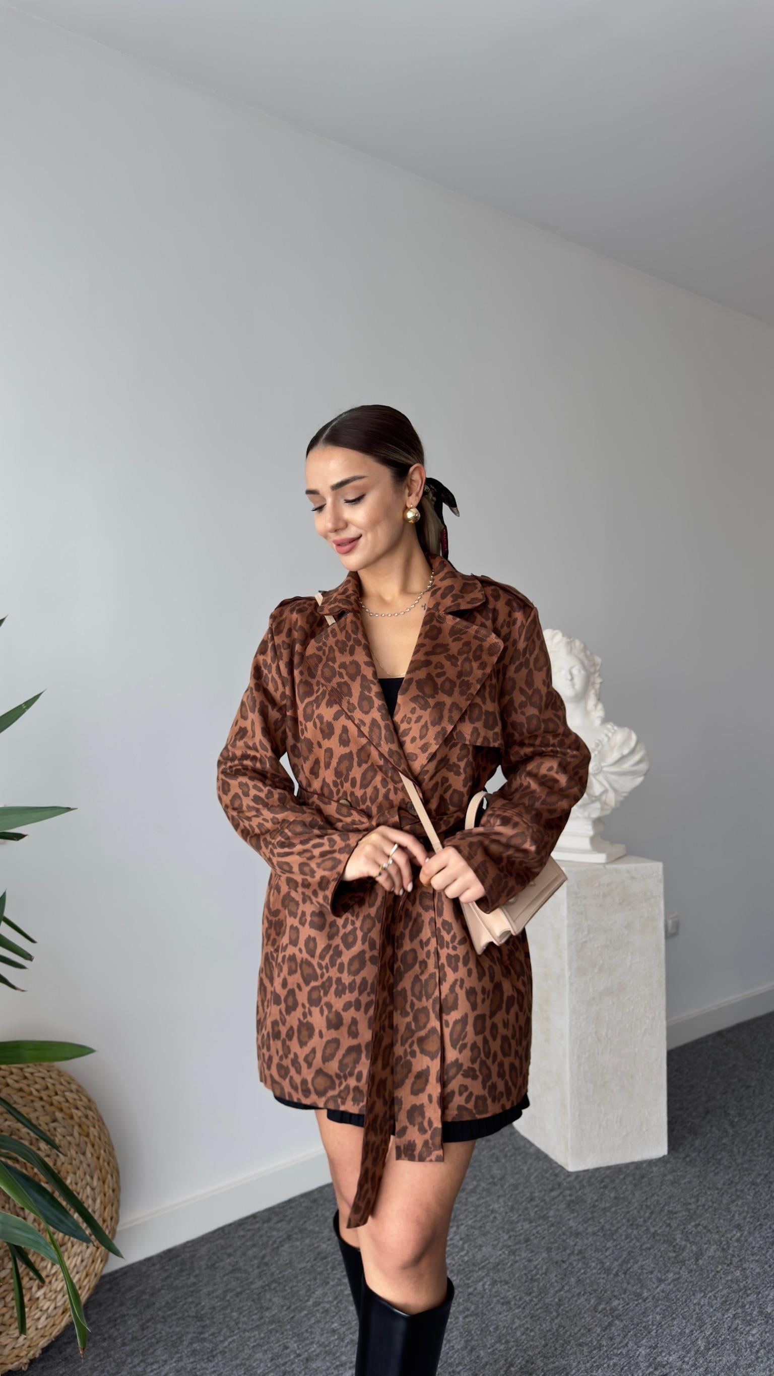 Kahve Zra Model Kuşaklı Leopar Ceket