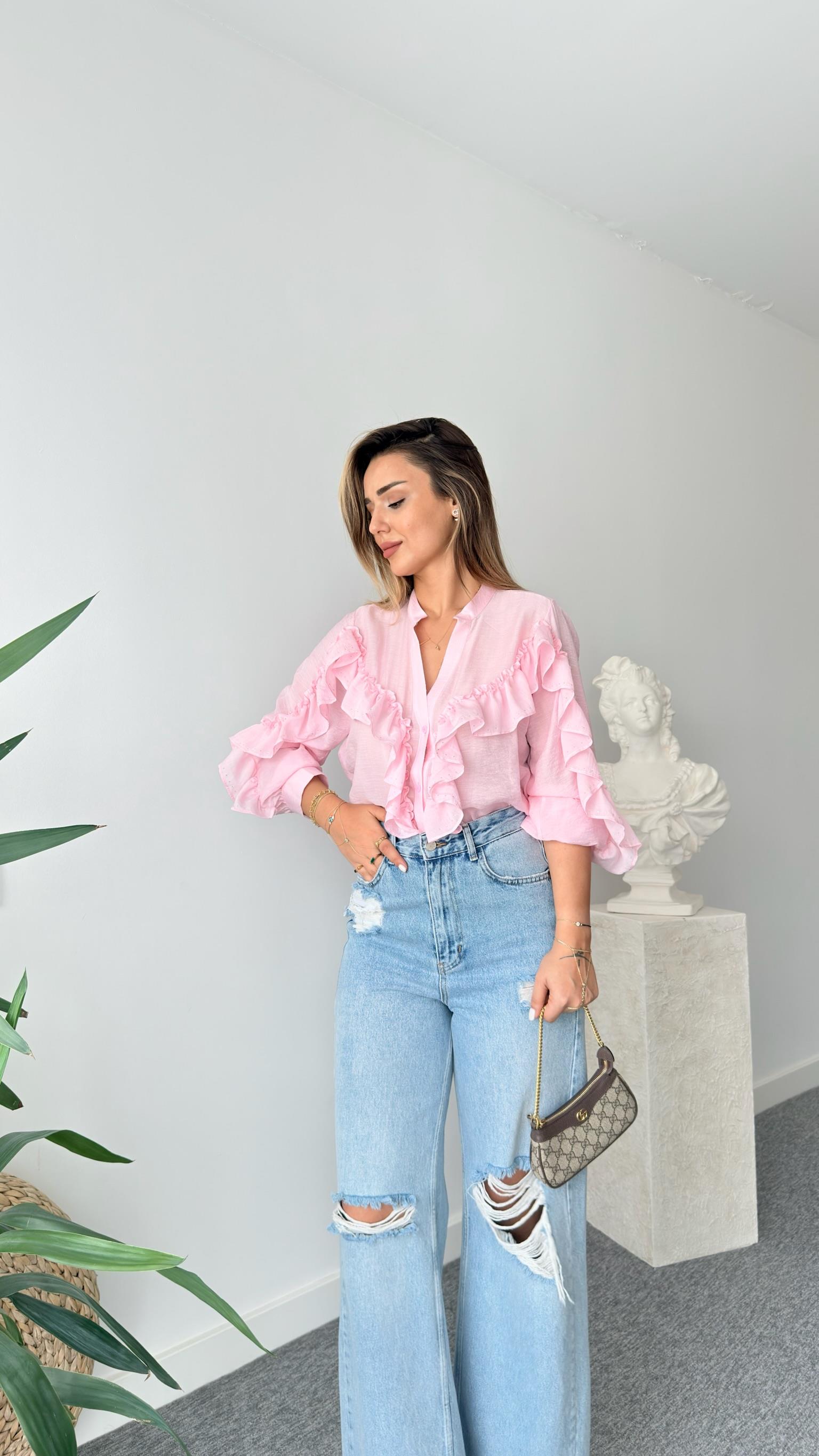 Pembe Fırfırlı Taş Detaylı Gömlek