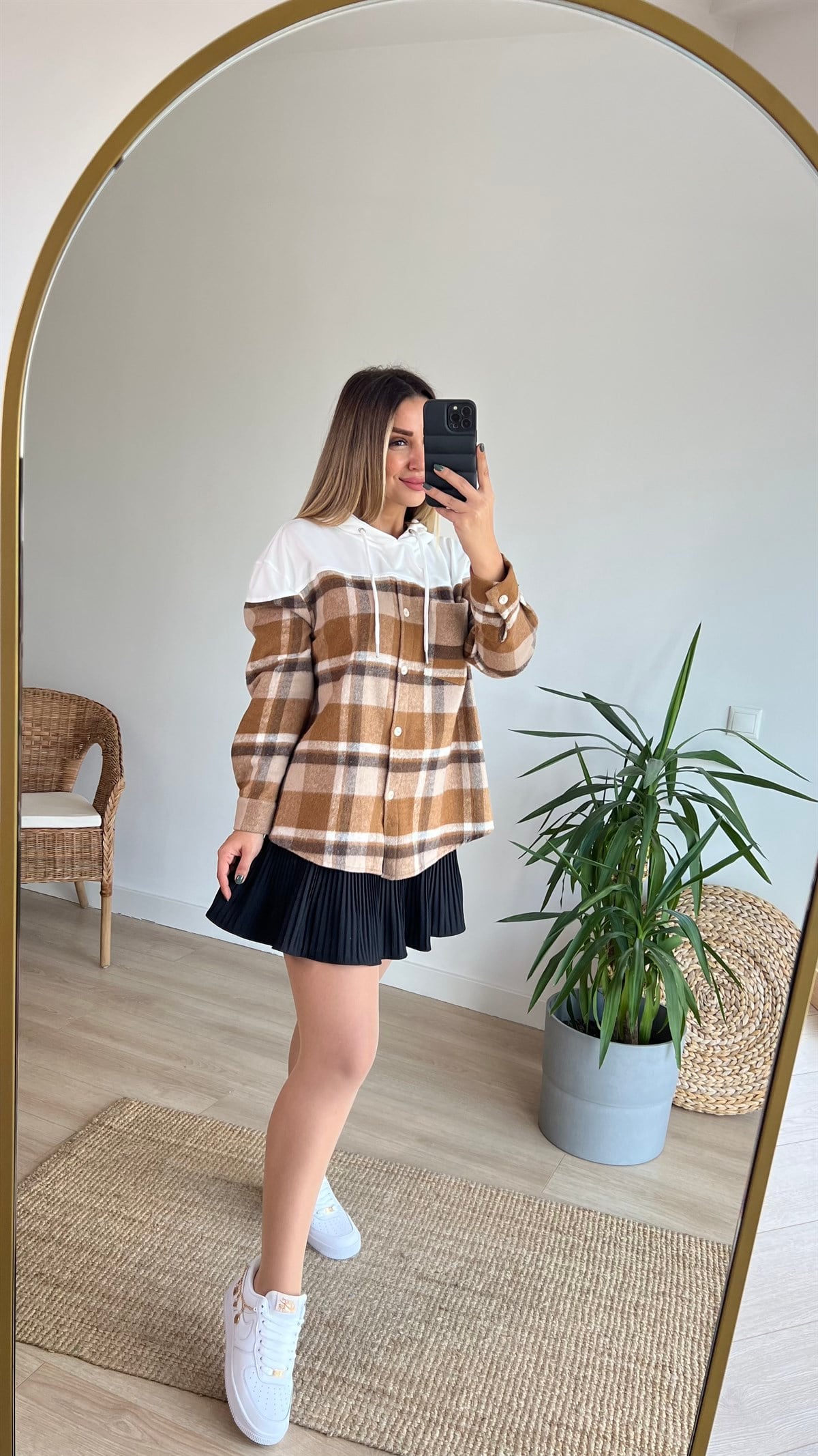 Bej Ekose Detay Kapüşonlu Sweatshirt