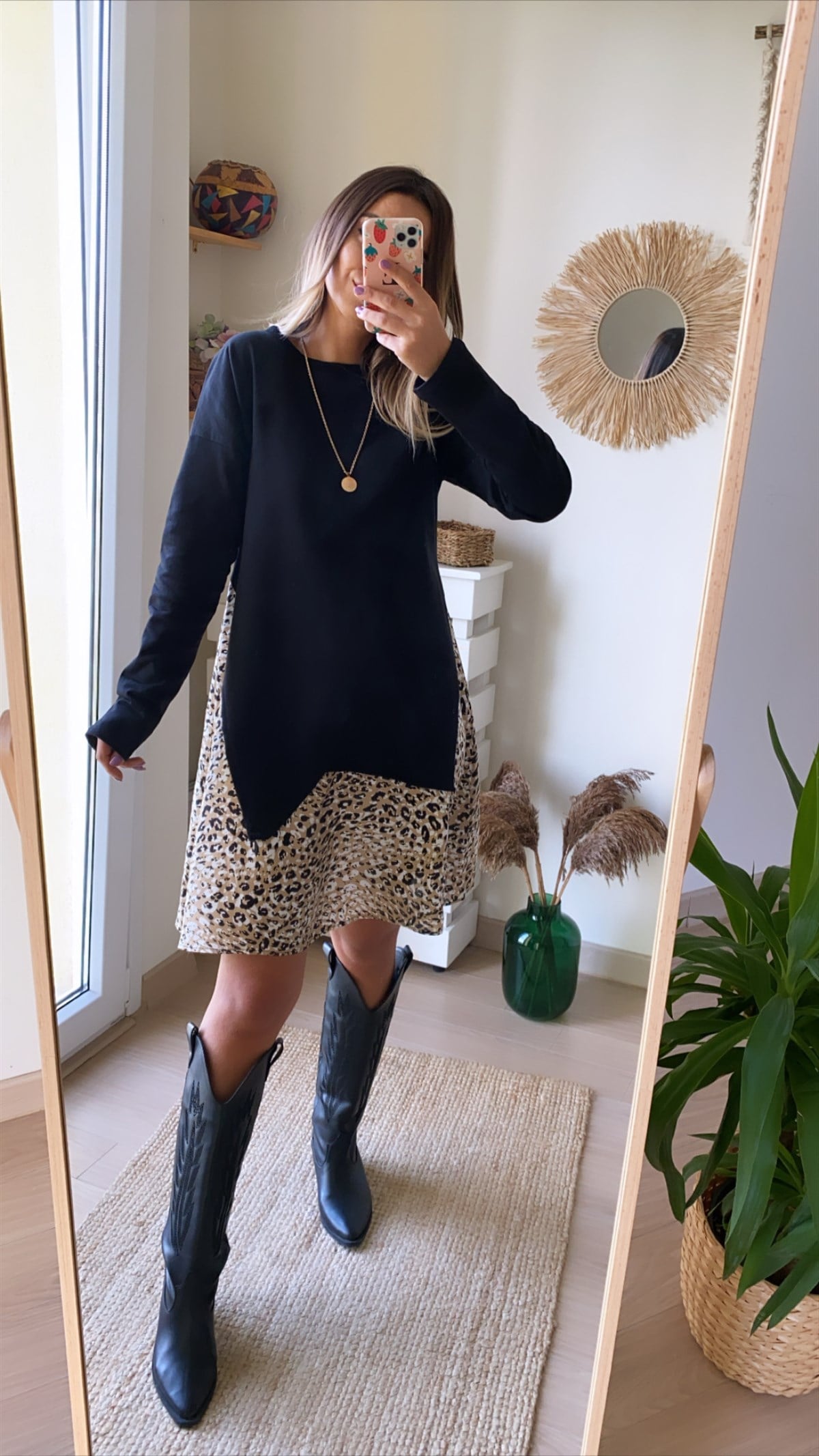 Asimetrik Kesim Leopar Detaylı Sweat Elbise