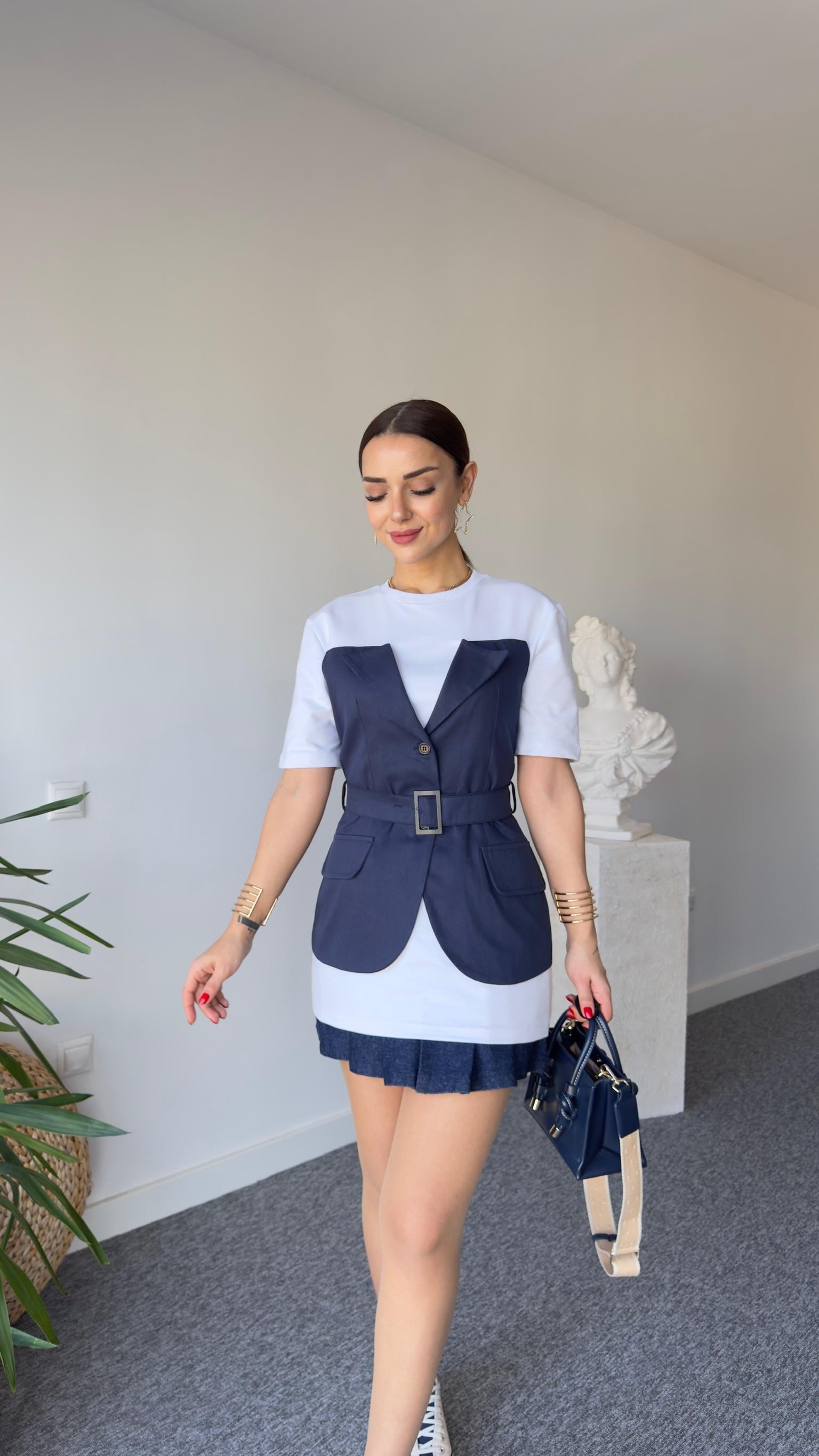 Gabardin Yelek Garnili Tasarım Bluz