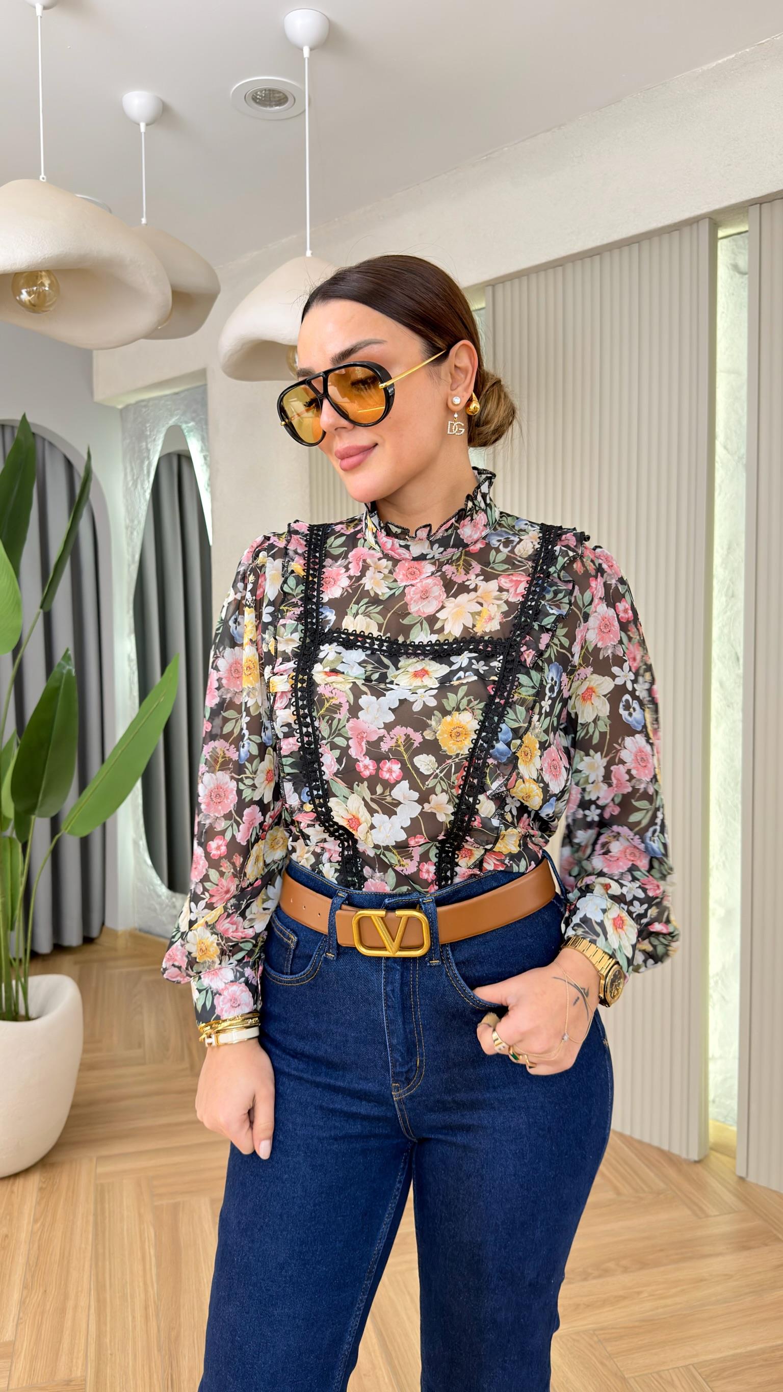 Holla Çiçek Desenli Şifon Bluz