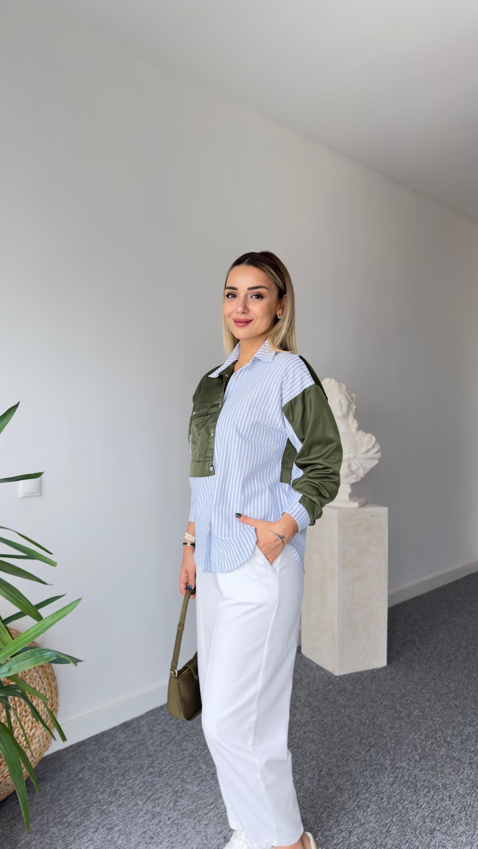 Yeşil Paraşüt Detaylı Çizgili Gömlek