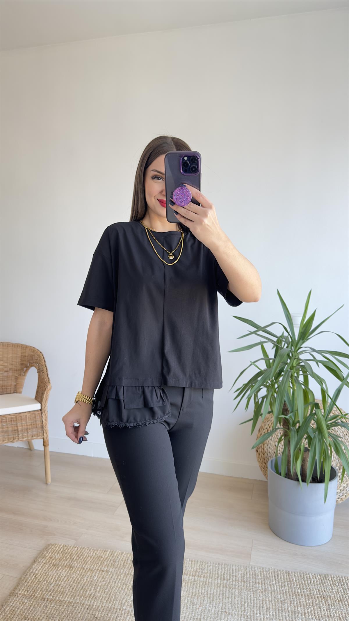 Poplin Detay Siyah Tshirt