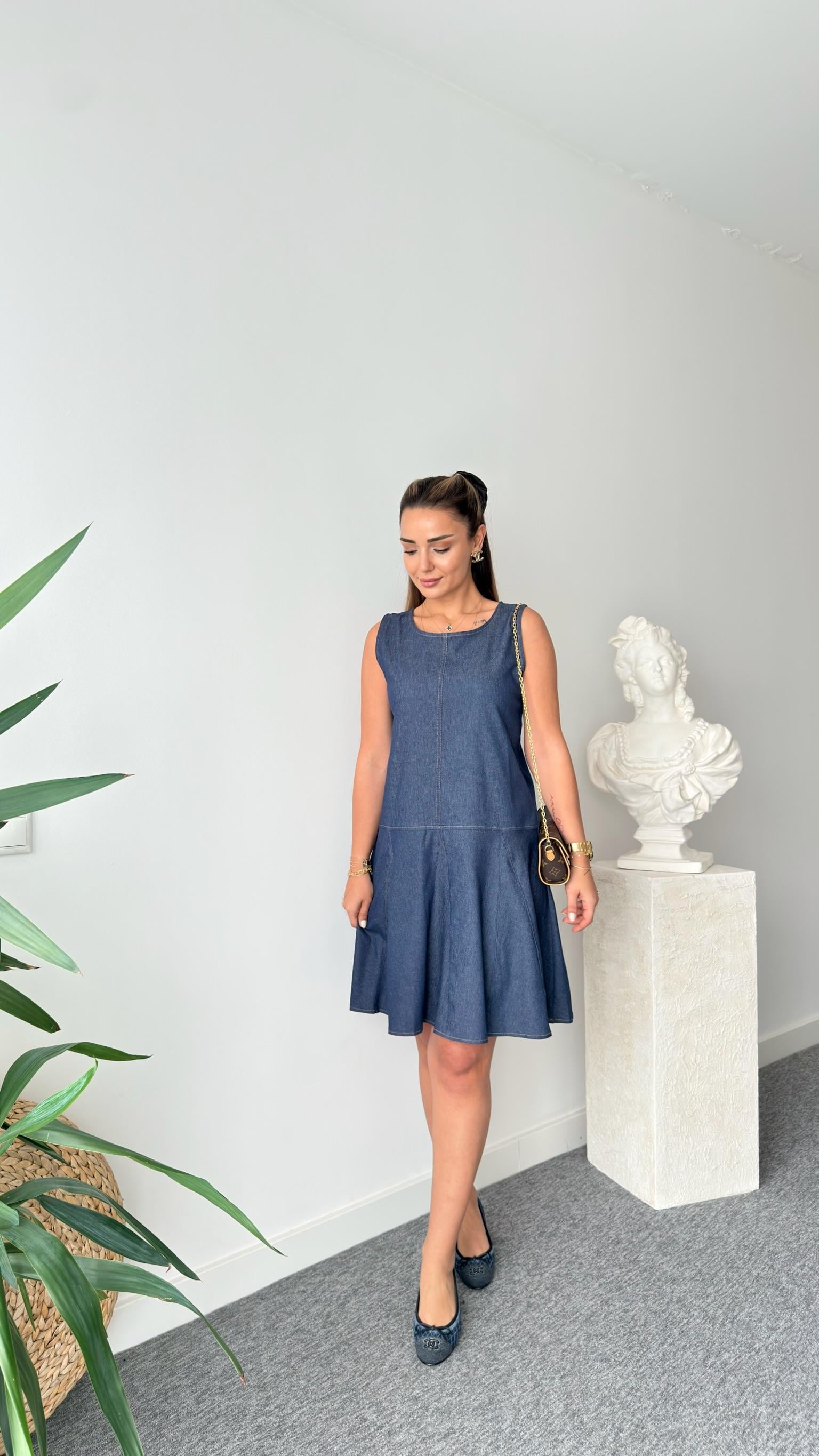 Holde Kolsuz Likralı Jean Elbise 