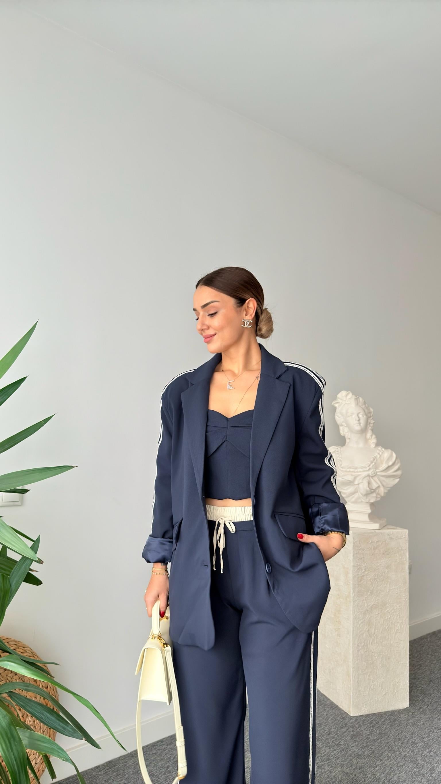 Oppa Kollar Şerit Detaylı Blazer Ceket