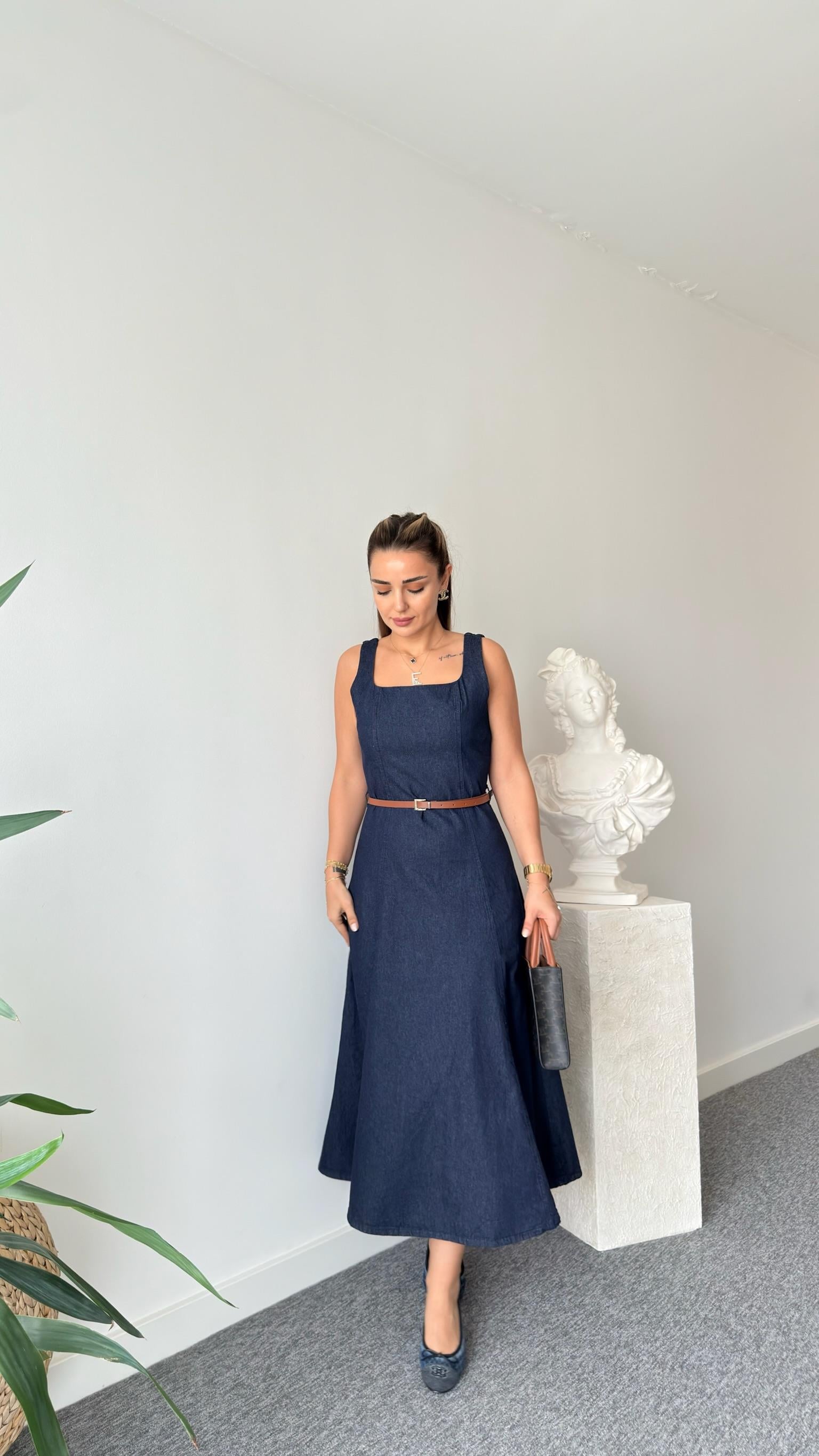 Luena Kemer Detaylı Askılı Jean Elbise 