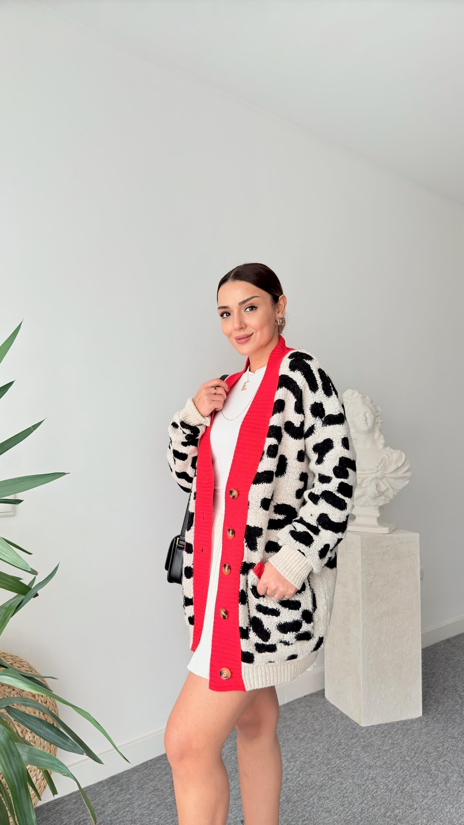 Legna Kırmızı Şeritli Cepli Leopar Hırka