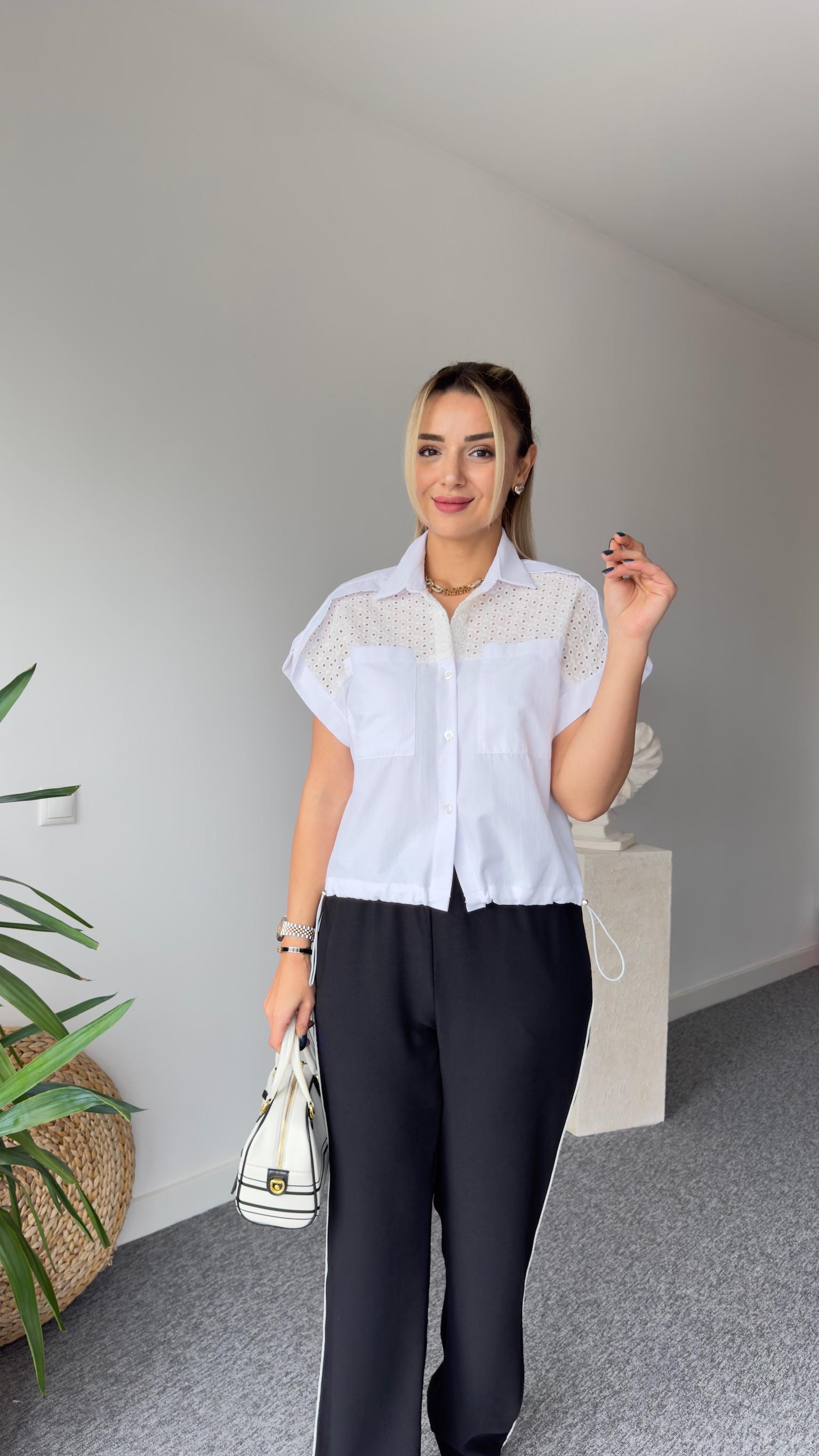 Nuse Fisto Detaylı Beyaz Gömlek