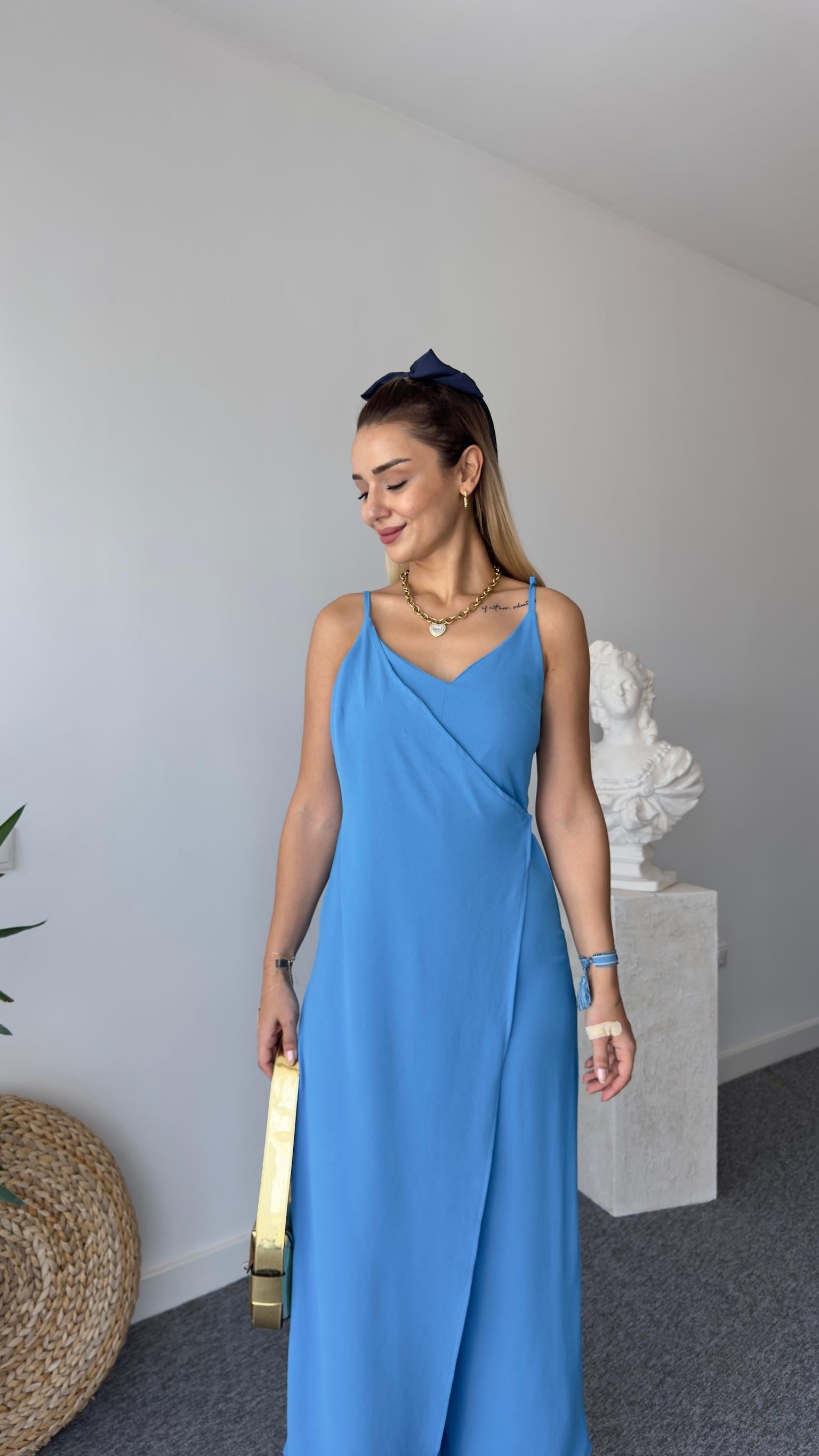 Orj Model Kapak Detaylı Mavi Askılı Tulum