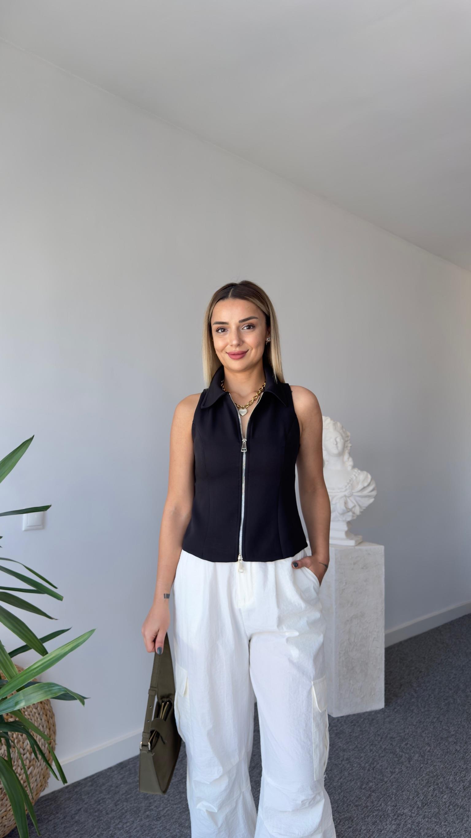 Çift Fermuarlı Siyah Yelek