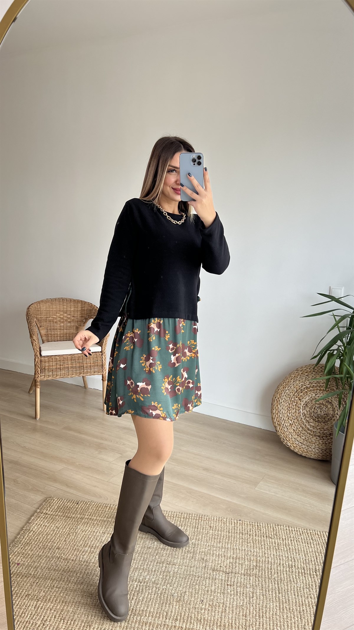 Yeşil Saten Detaylı Triko Elbise 