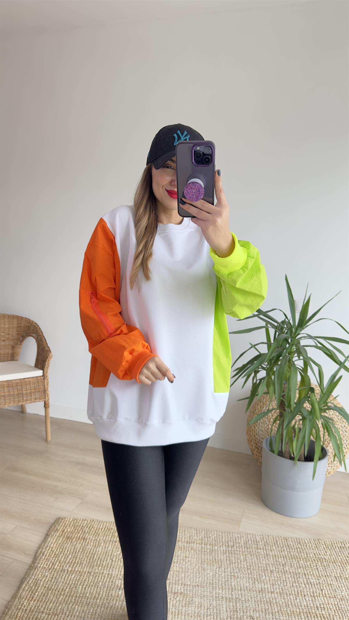 Marka Model Yeşil Paraşüt Garni Sweat
