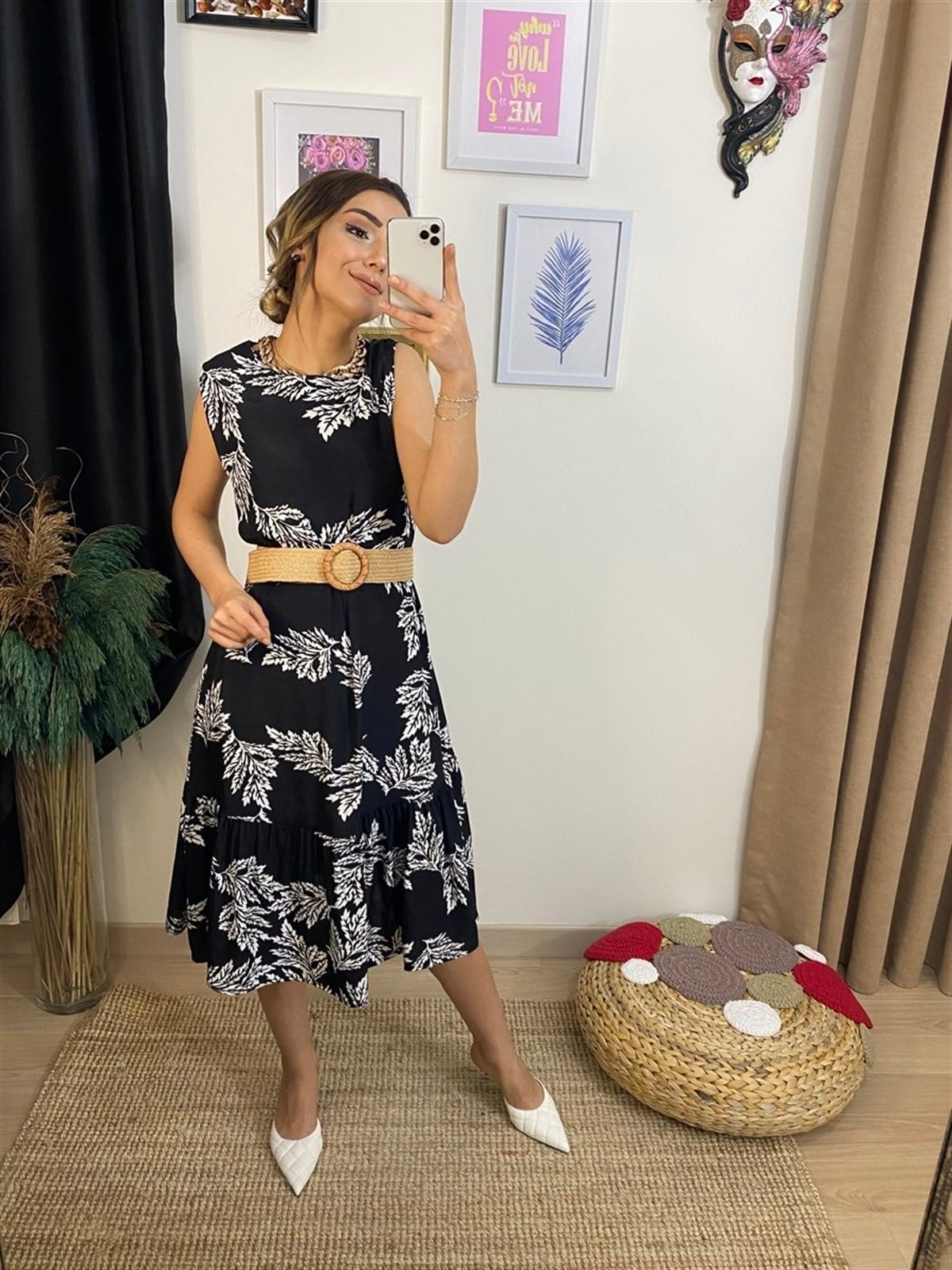Yaprak Desenli Elbise 
