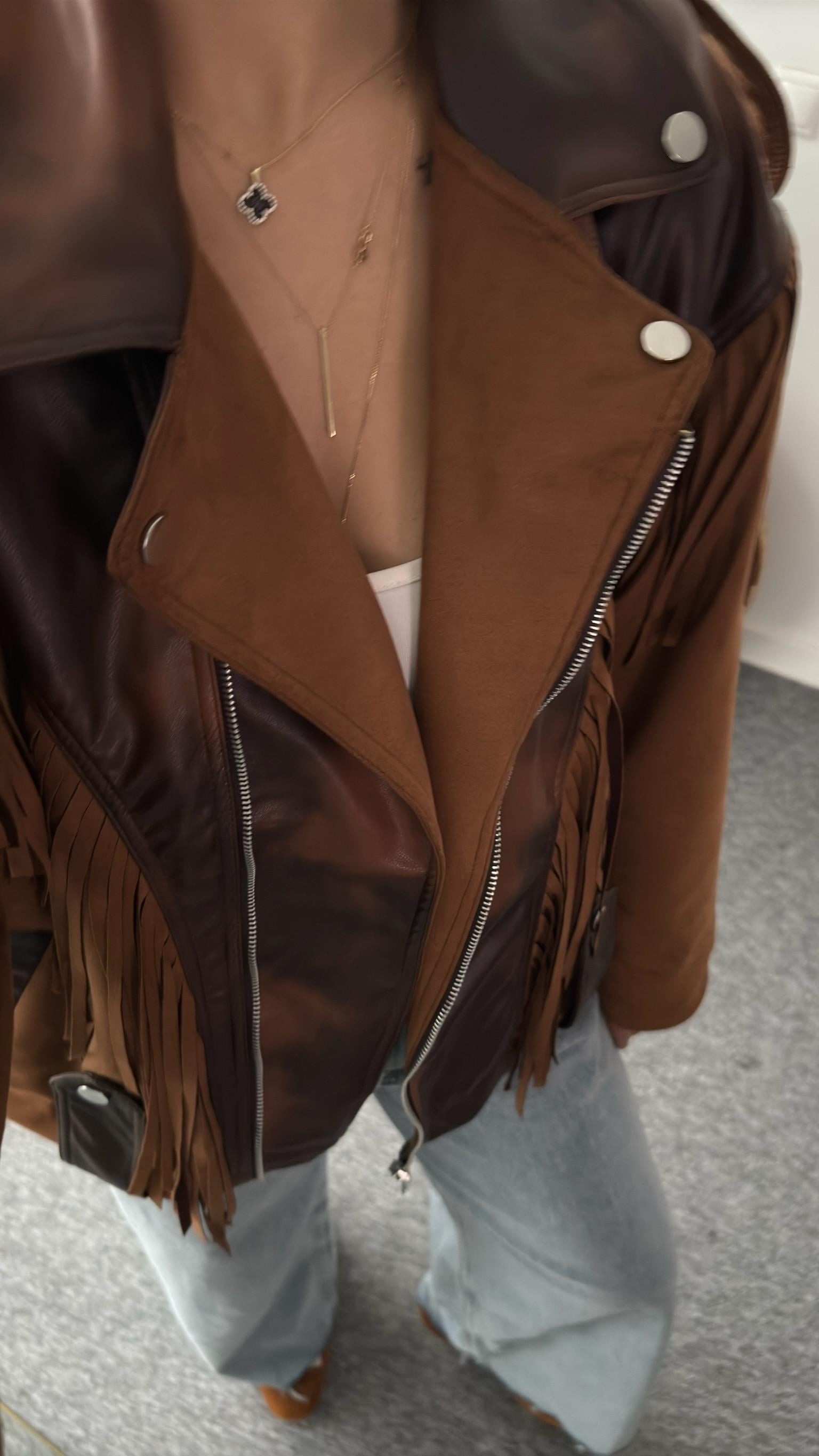 Auri Püsküllü Deri Detaylı Süet Ceket