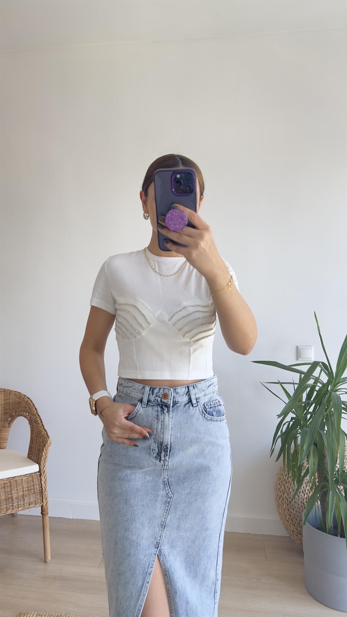 Sıfır Yaka Taş İşli Kısa Beyaz Tshirt