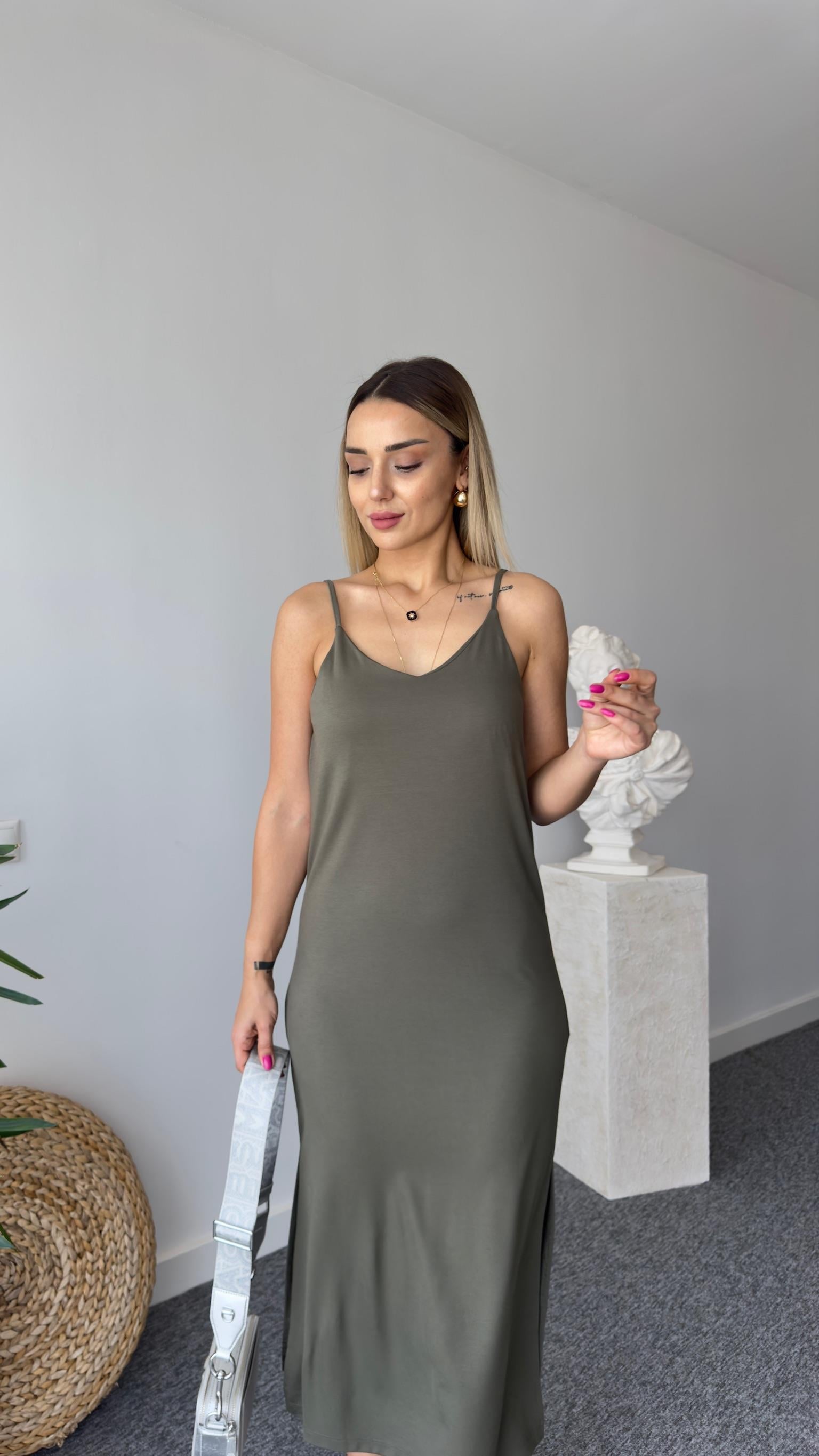 Katala Yırtmaçlı Haki Modal Elbise 