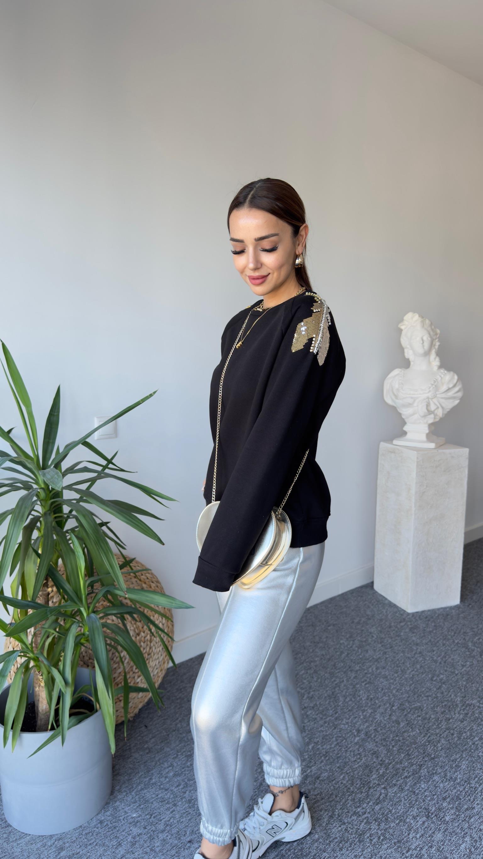 Gess Omuzları Taş Detay Siyah Sweat