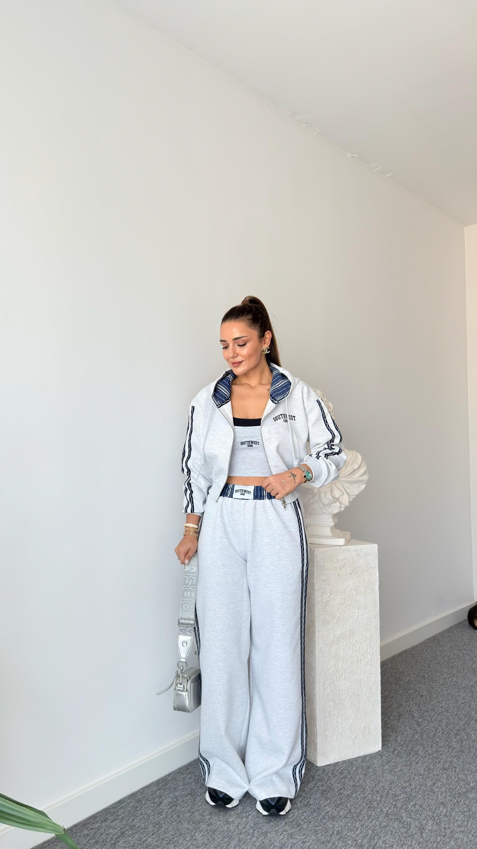 Bena Nakış Yazılı Gri Sweatshirt