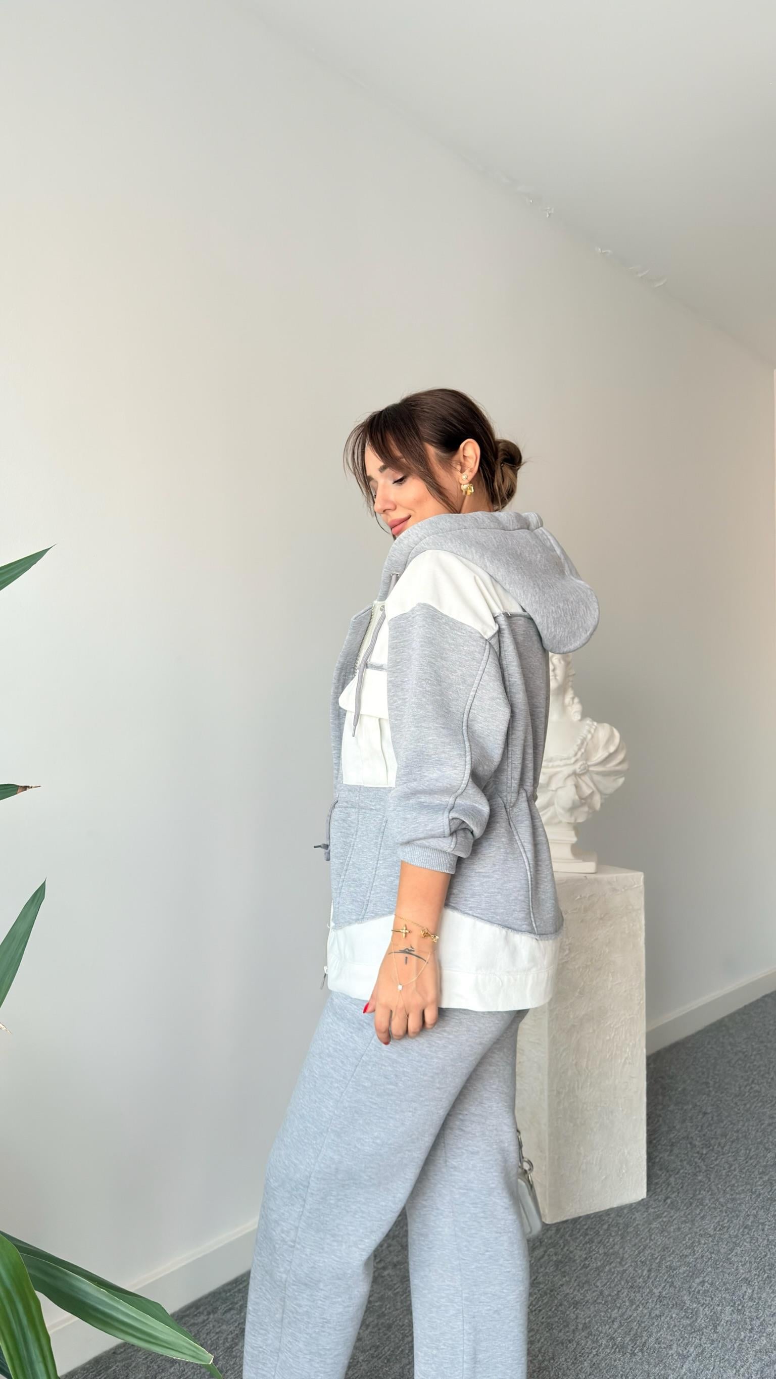 Brune Şardonlu Tws Model Takım