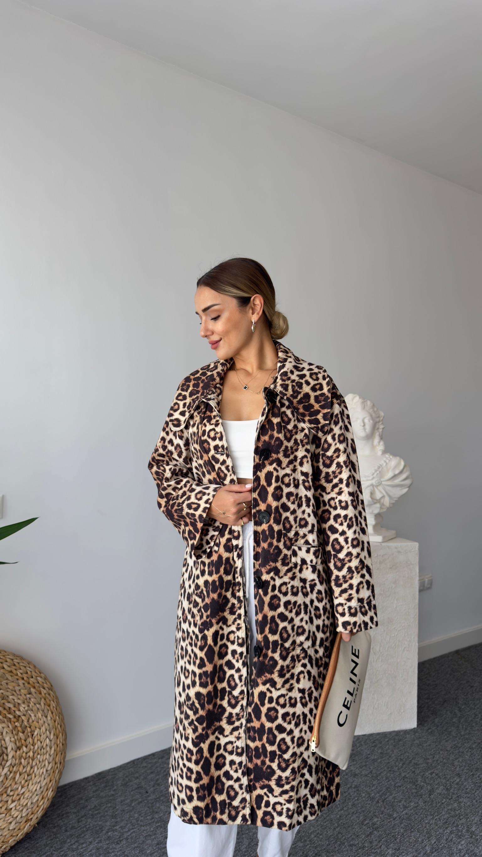 Önden Cepli Leopar Desenli Trençkot